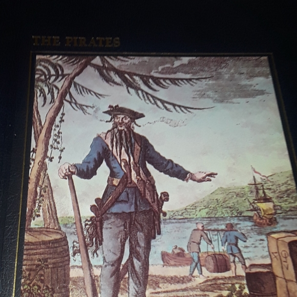 3 time life series, whalers, pirates, Pacific nav - Picture 4 of 9